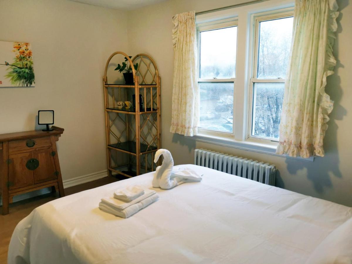 Cozy Private Rm Heart Of North York Free Parking Full Kitchen Close To Downtown Διαμέρισμα Τορόντο Εξωτερικό φωτογραφία